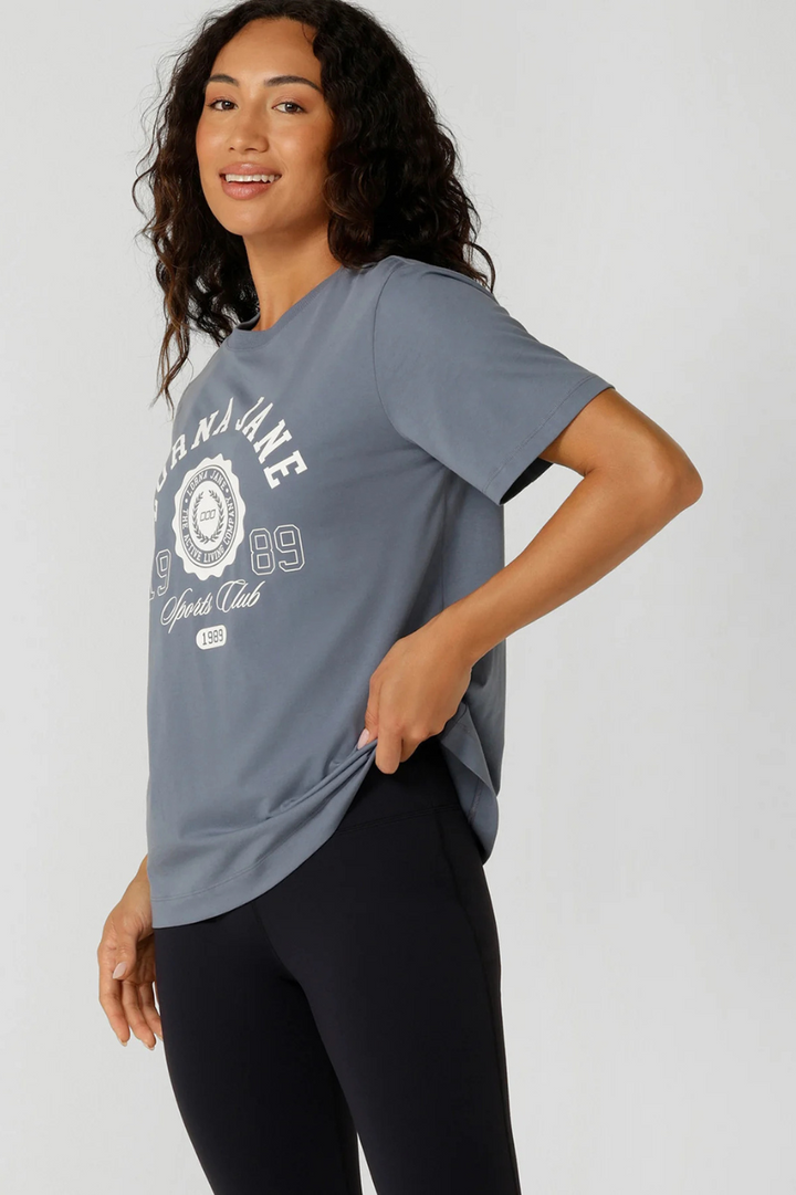 Lorna Jane - Alumni Graphic Relaxed T-Shirt