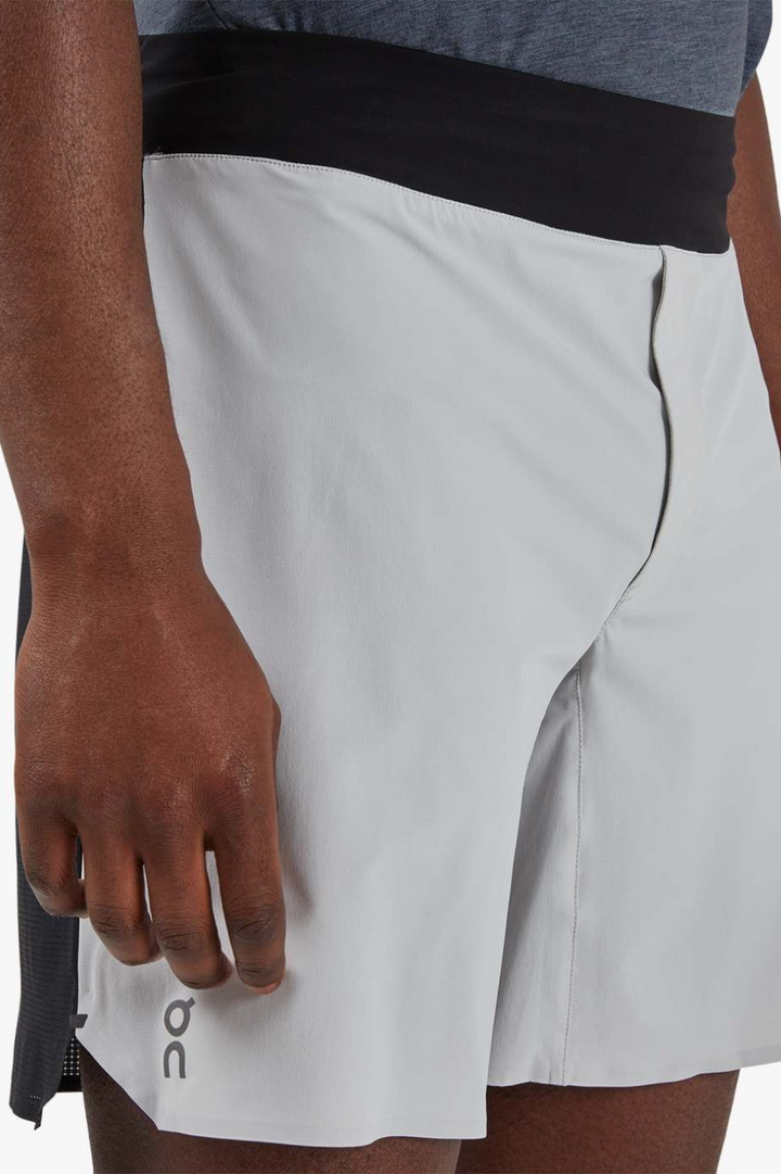 On Running - Lightweight Shorts