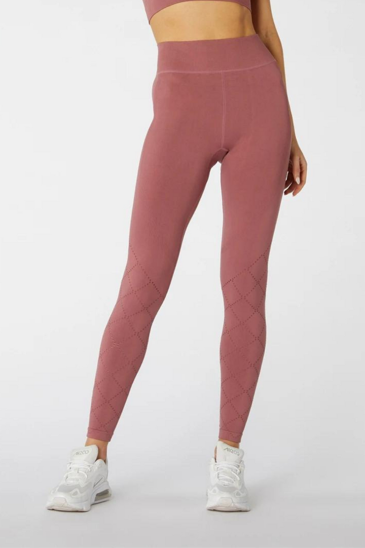 L'urv - Rise Above Seamless 7/8 Legging