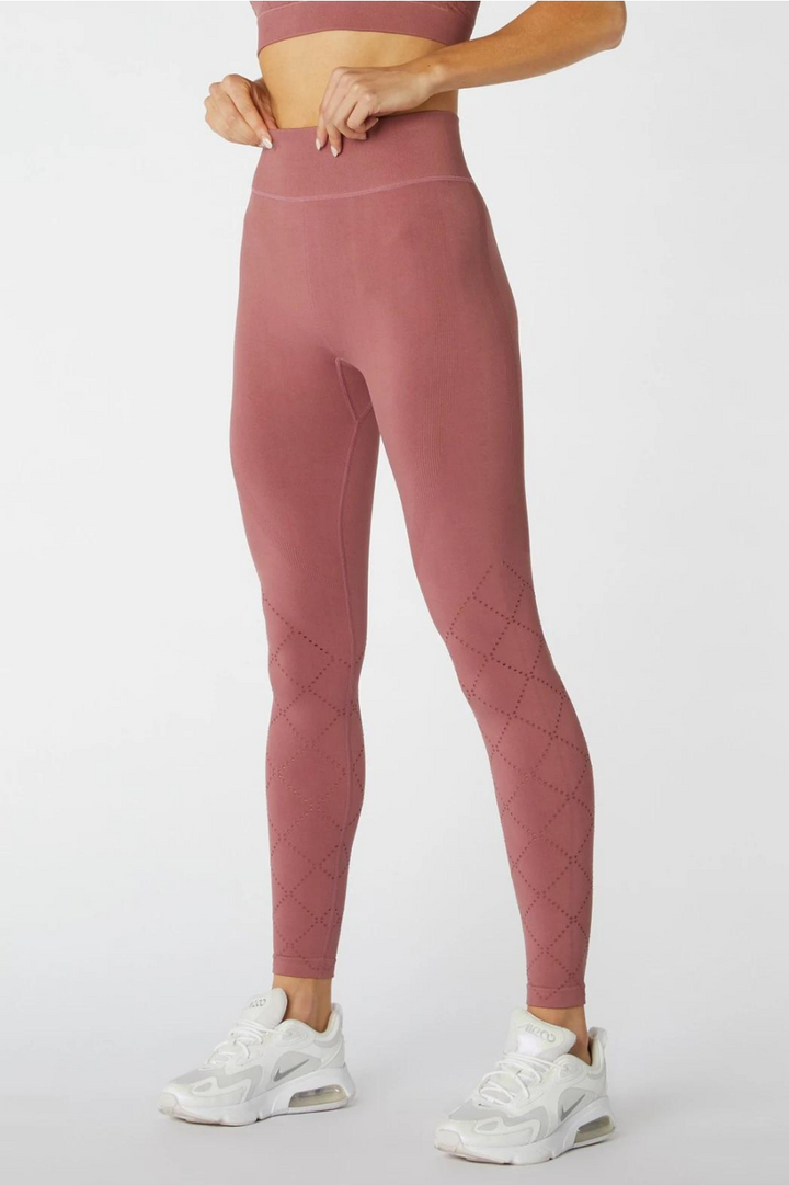 L'urv - Rise Above Seamless 7/8 Legging