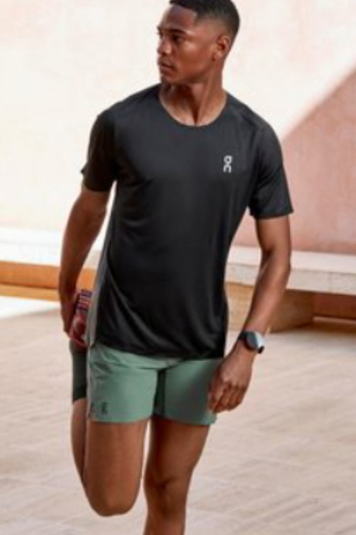 On Running - Lightweight Shorts